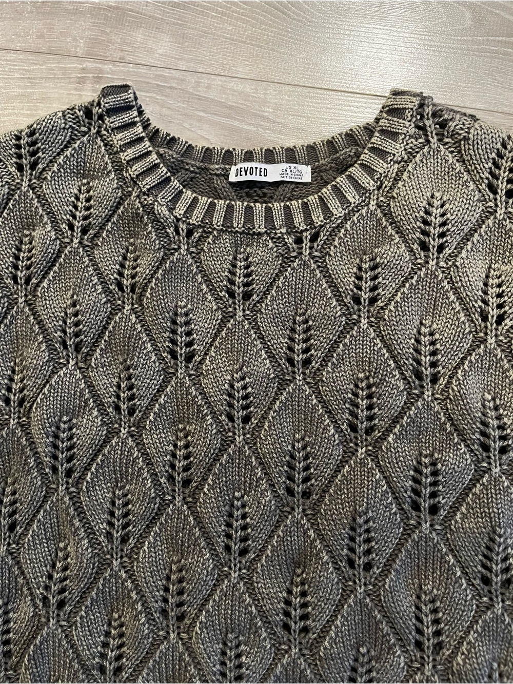 100% cotton. Two toned Open-Knit Crewneck Sweater -  grey taupe. Leaf. XL.